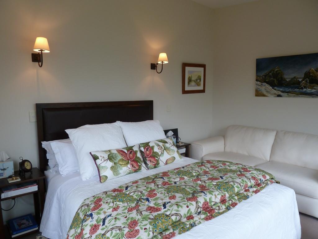 L'Abri Bed And Breakfast Akaroa Buitenkant foto