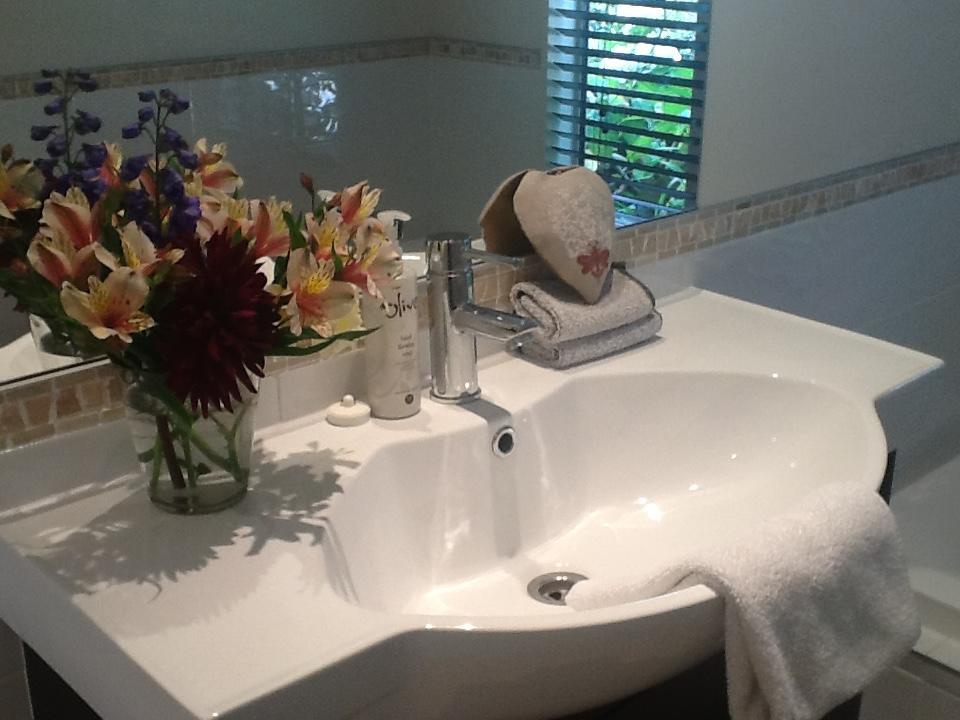 L'Abri Bed And Breakfast Akaroa Buitenkant foto