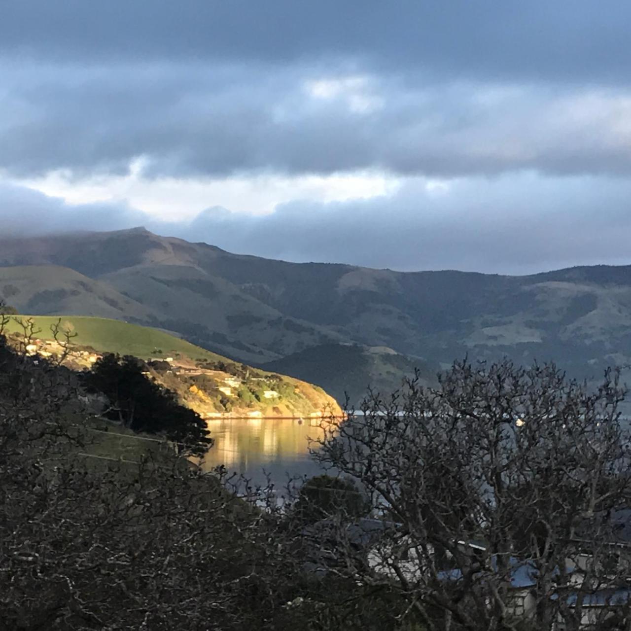 L'Abri Bed And Breakfast Akaroa Buitenkant foto